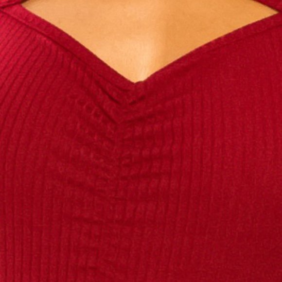 "ABYSSINIAN" ribbed knit keyhole longsleeve bodysuit in Red - Picture 5 of 5